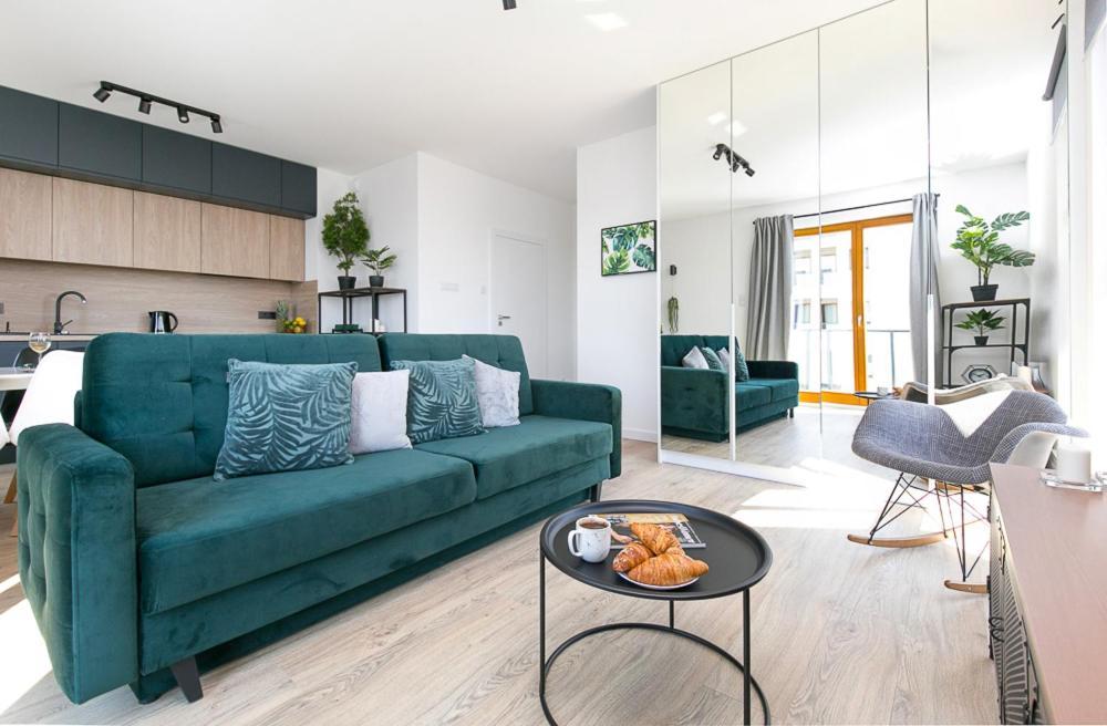 グダニスクApartament Black Zajezdnia Wrzeszczアパートメント エクステリア 写真